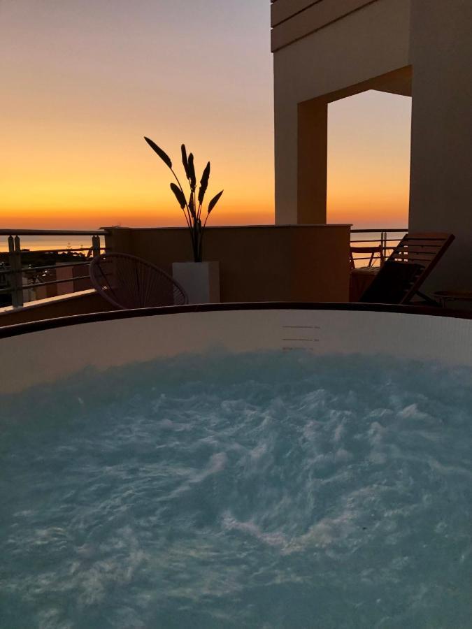 Fantasea Unique Resort 칼라타스 외부 사진